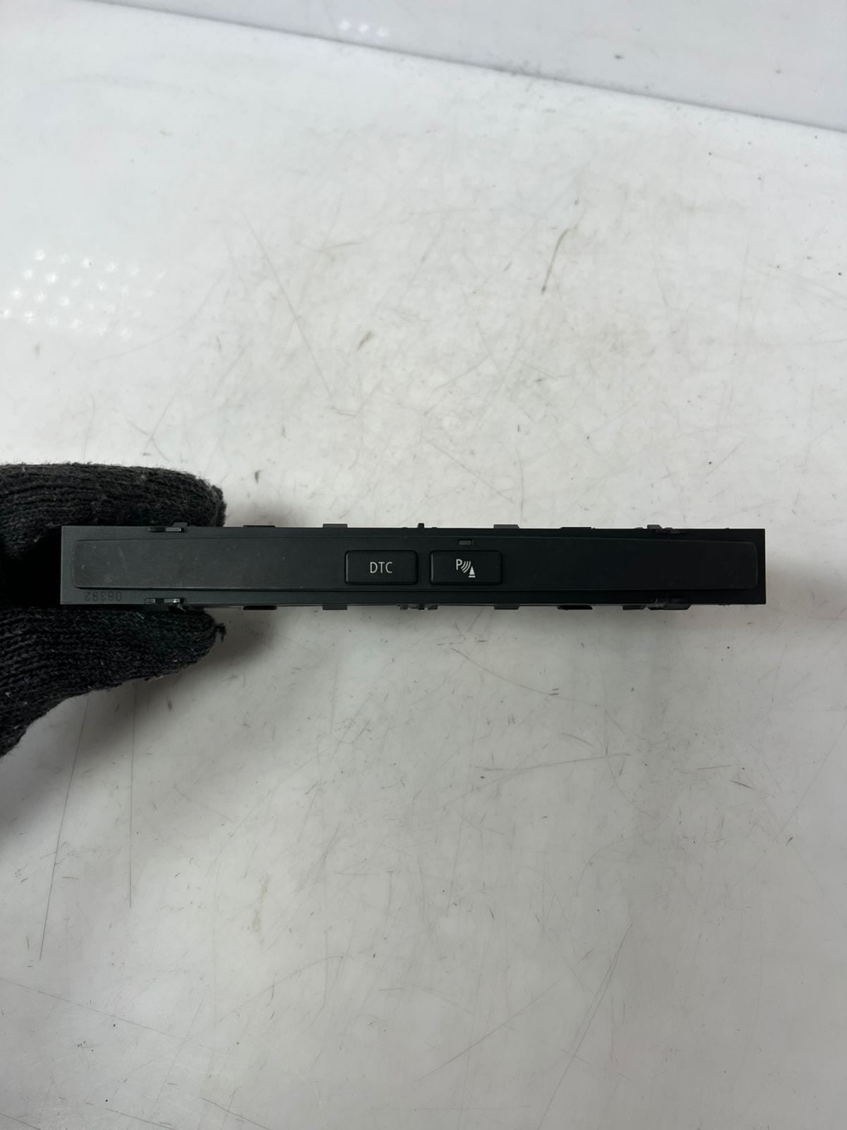 BMW 5 Series E60 E61 Centre Console Switch DTC PDC Centre Console 6969418 OEM