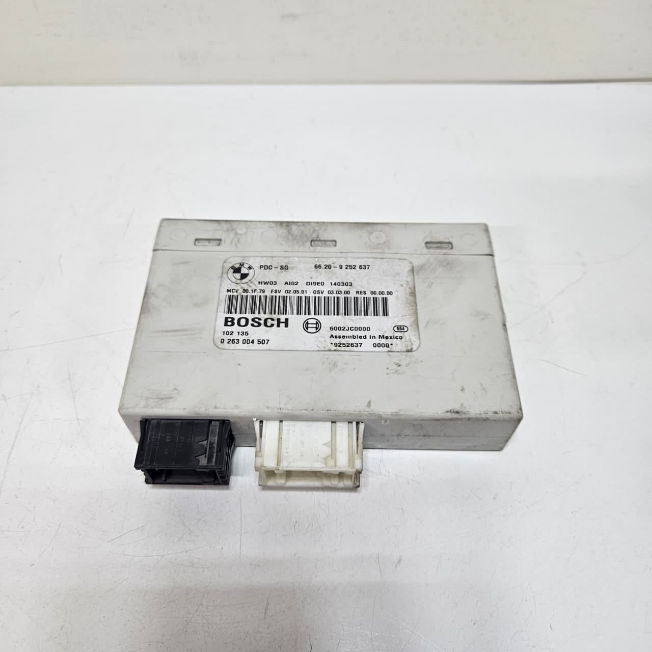 2010-2015 BMW X1 E84 Park Distance Control Unit Module 9252637
