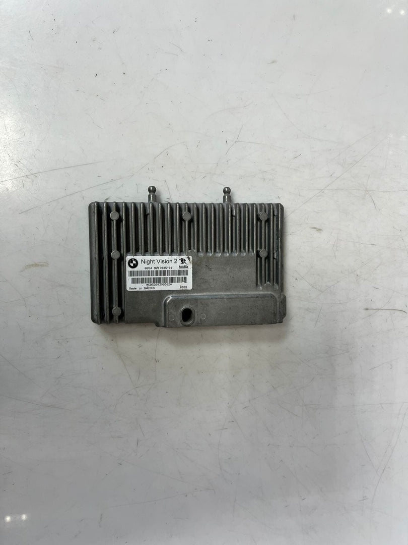 2009-2013 BMW M5 F01 F02 F07 F10 F11 Night Vision Camera Control Unit 9217935