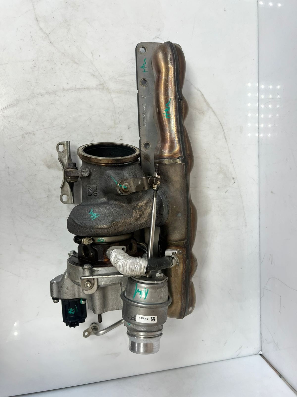 2011-2015 BMW 535i 640i 740I F10 F11 with 3.0L Twin Power Turbocharger 7583908