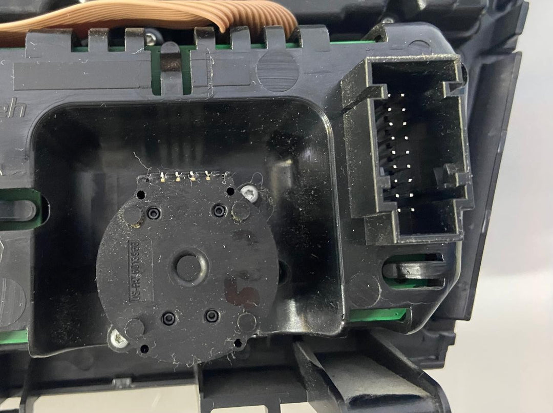 OEM BMW 6 SERIES F06 F12 F13 CLIMATE CONTROL PANEL 9285346