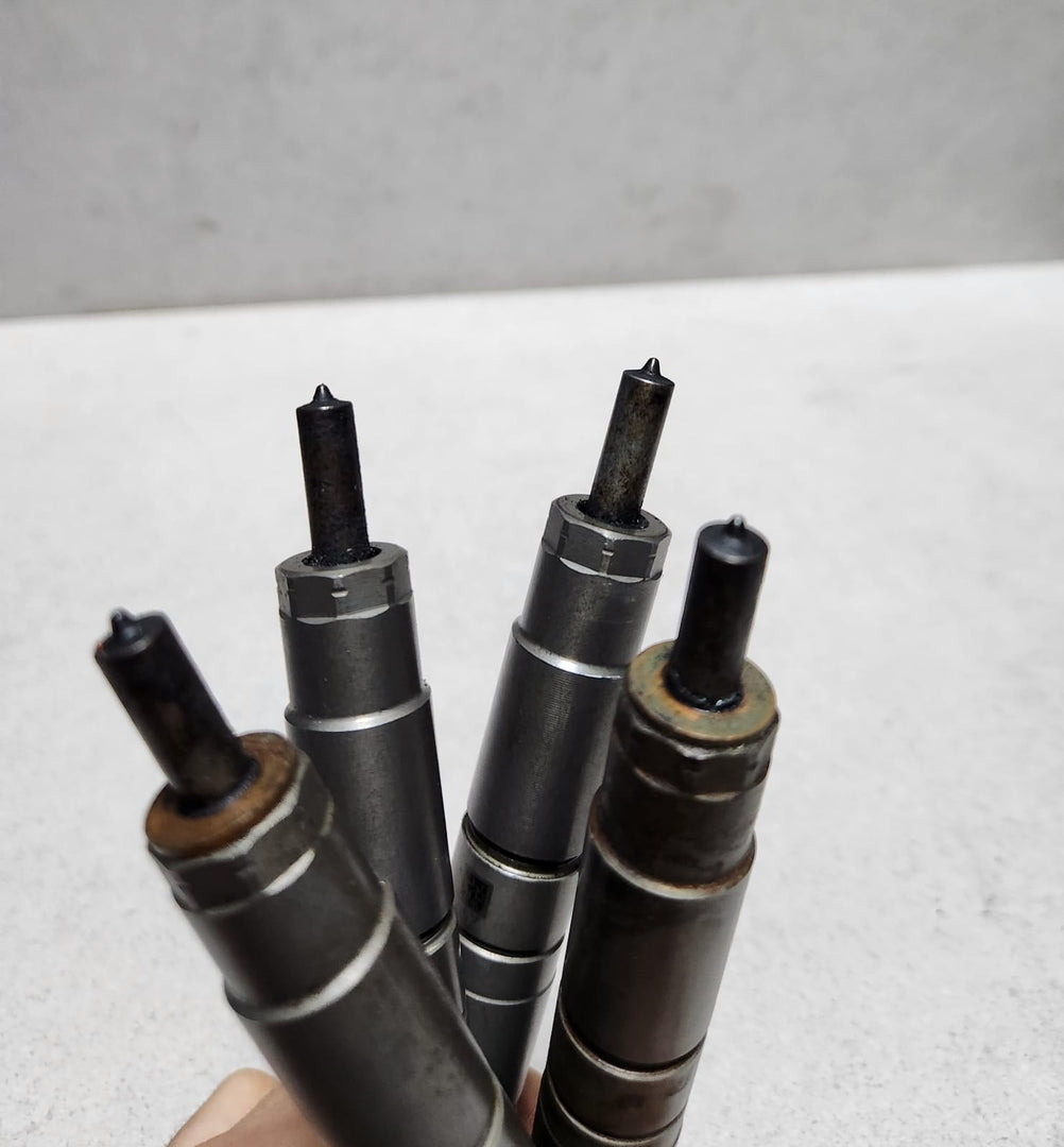 BMW Fuel Injector 7823461 3 Series and 5 Series 330D 525D 430D 435D 530D        