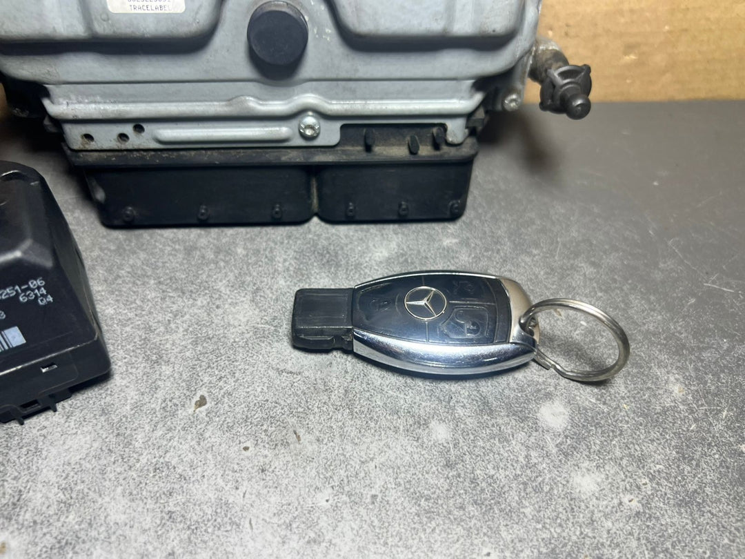 Mercedes W164 ECU Engine Control Module Ignition Key Switch Set A273 1530991 OEM