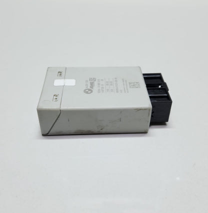 17-20 BMW 530i Steering Column Control Module 6885215 5, 6, 7, 8, and X Series