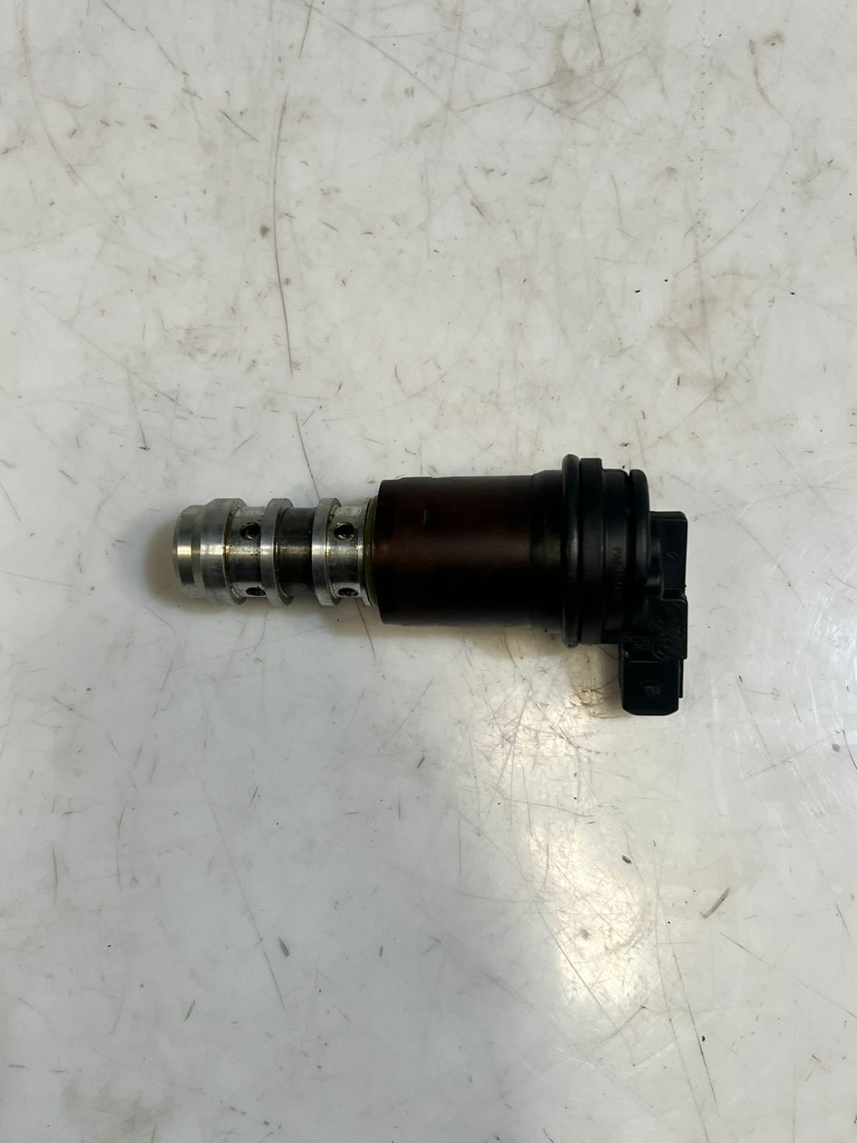 BMW 1 3 Series E90 E91 Variable Timing Solenoid Valve Electric-Hydraulic 1707323