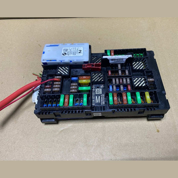 2018-2022 BMW 330i Fuse Box 8715718  330i G20 