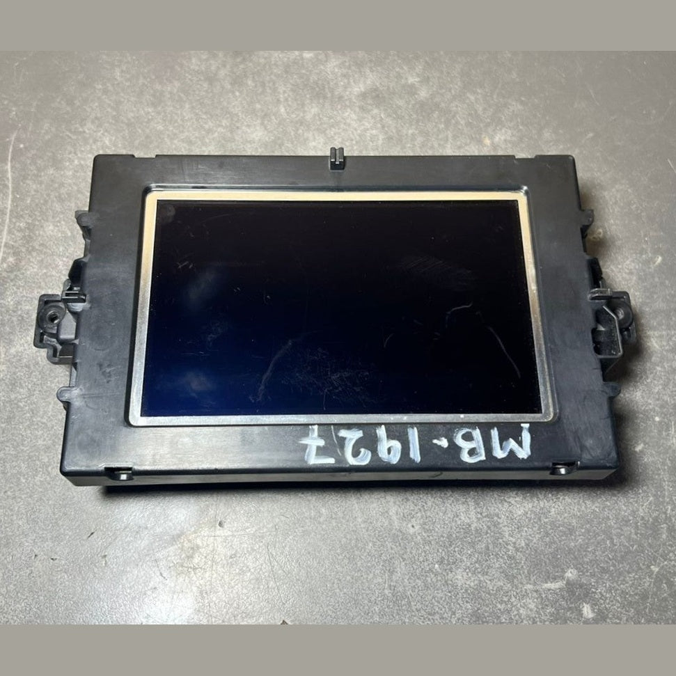 Mercedes W172 SLK GPS Navigation LCD Display Monitor Screen A172 9004004 OEM