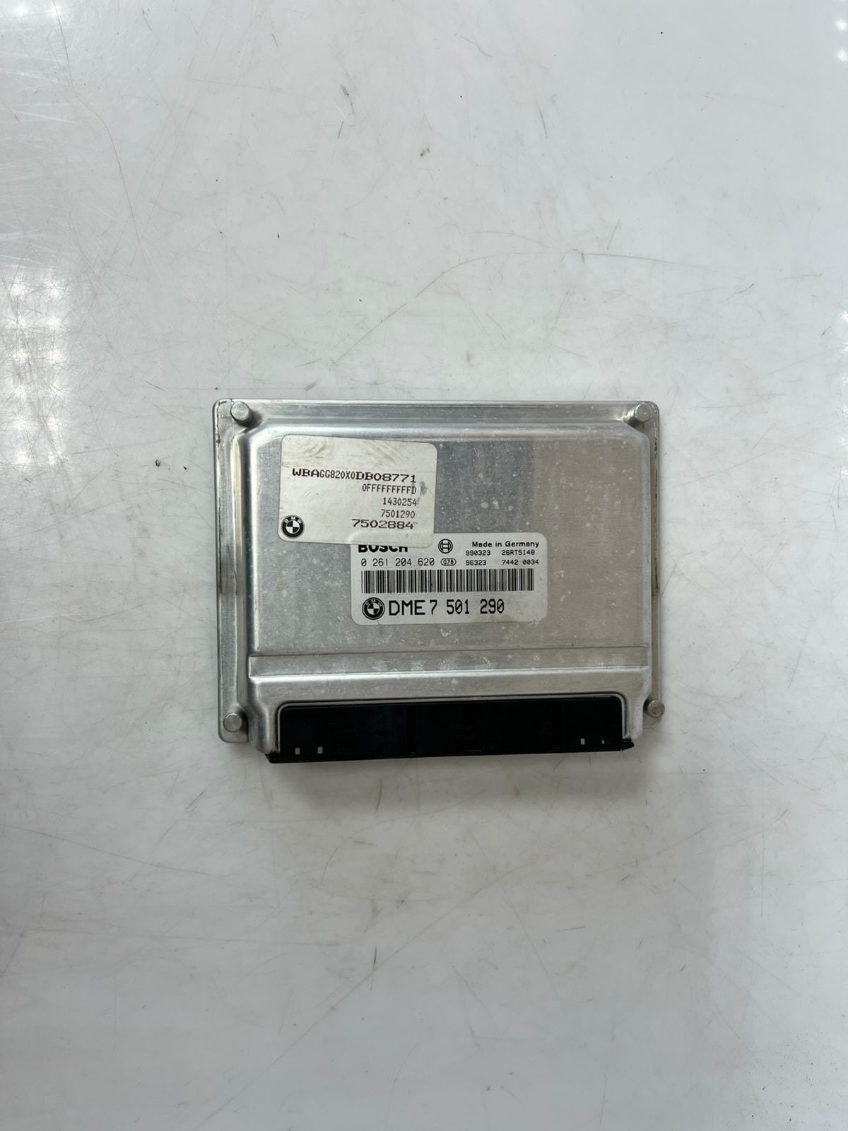 1999-2001 BMW 740i E38 540I E39 V8 M62 Engine Control Module 7501290 ECU SET
