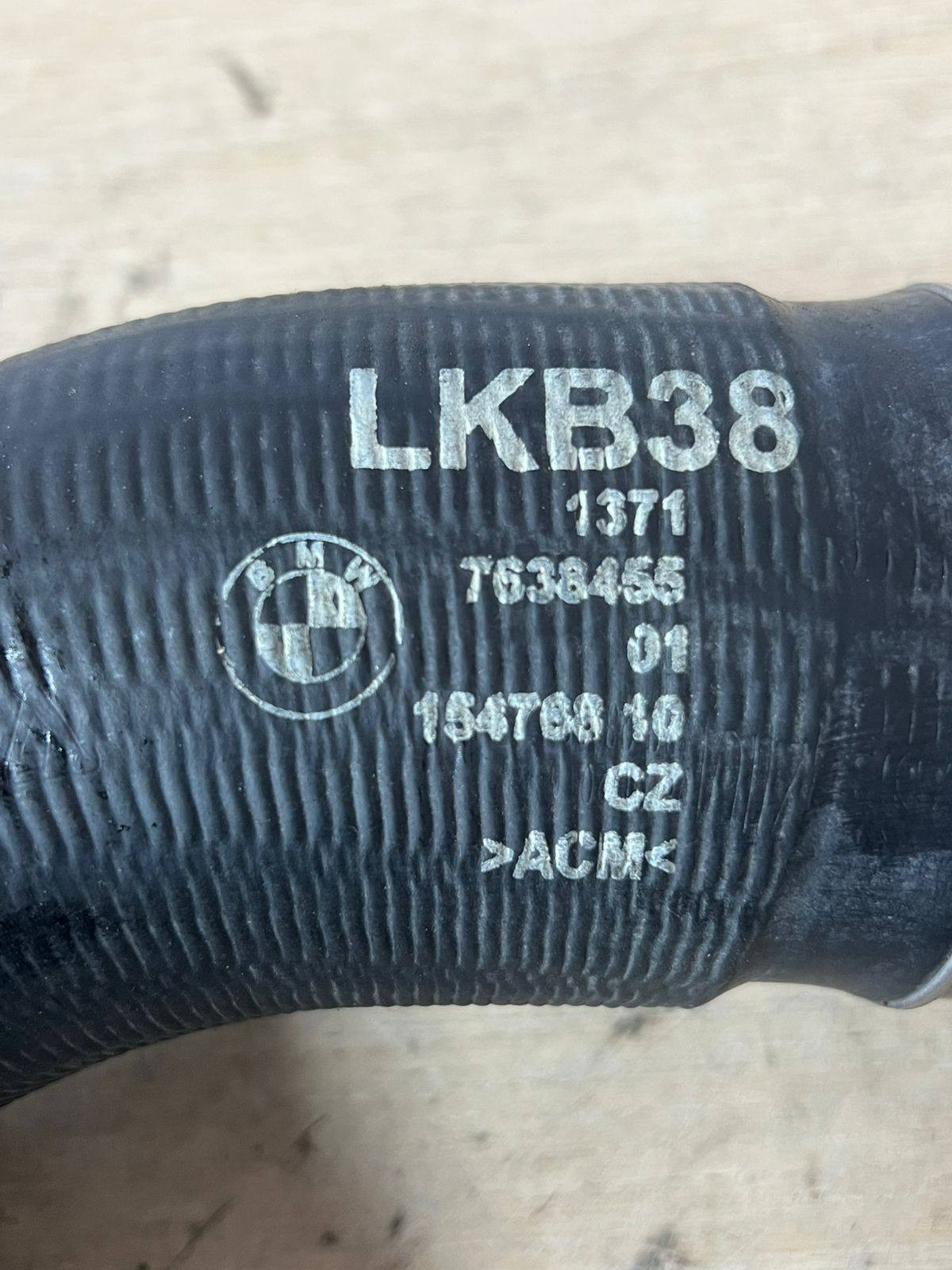 2016 BMW 2 Coupe F22 Right Intercooler Hose 7638455 15476810 1.5i 