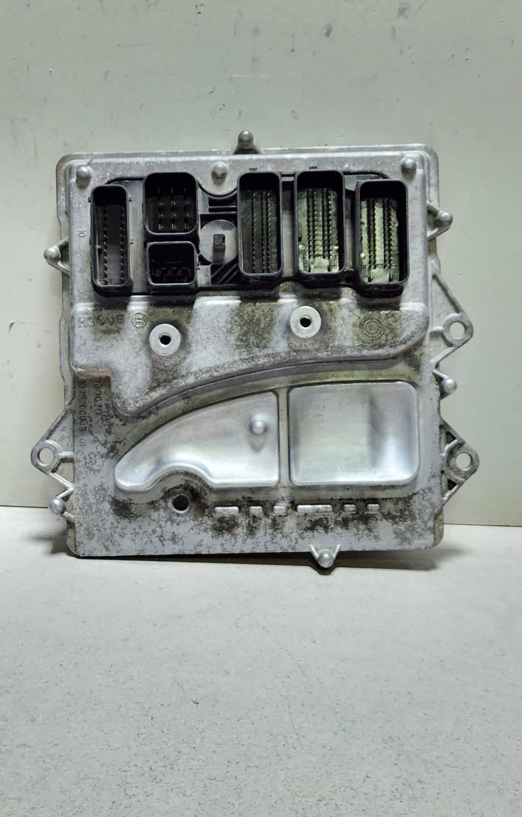 2016-2018 BMW M2 Engine Control Unit 8693361 F87 M2 S55