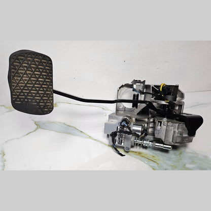 10-15 Mercedes-Benz W212 E-Class Hybrid Brake Pedal Assembly A212 2900301 OEM
