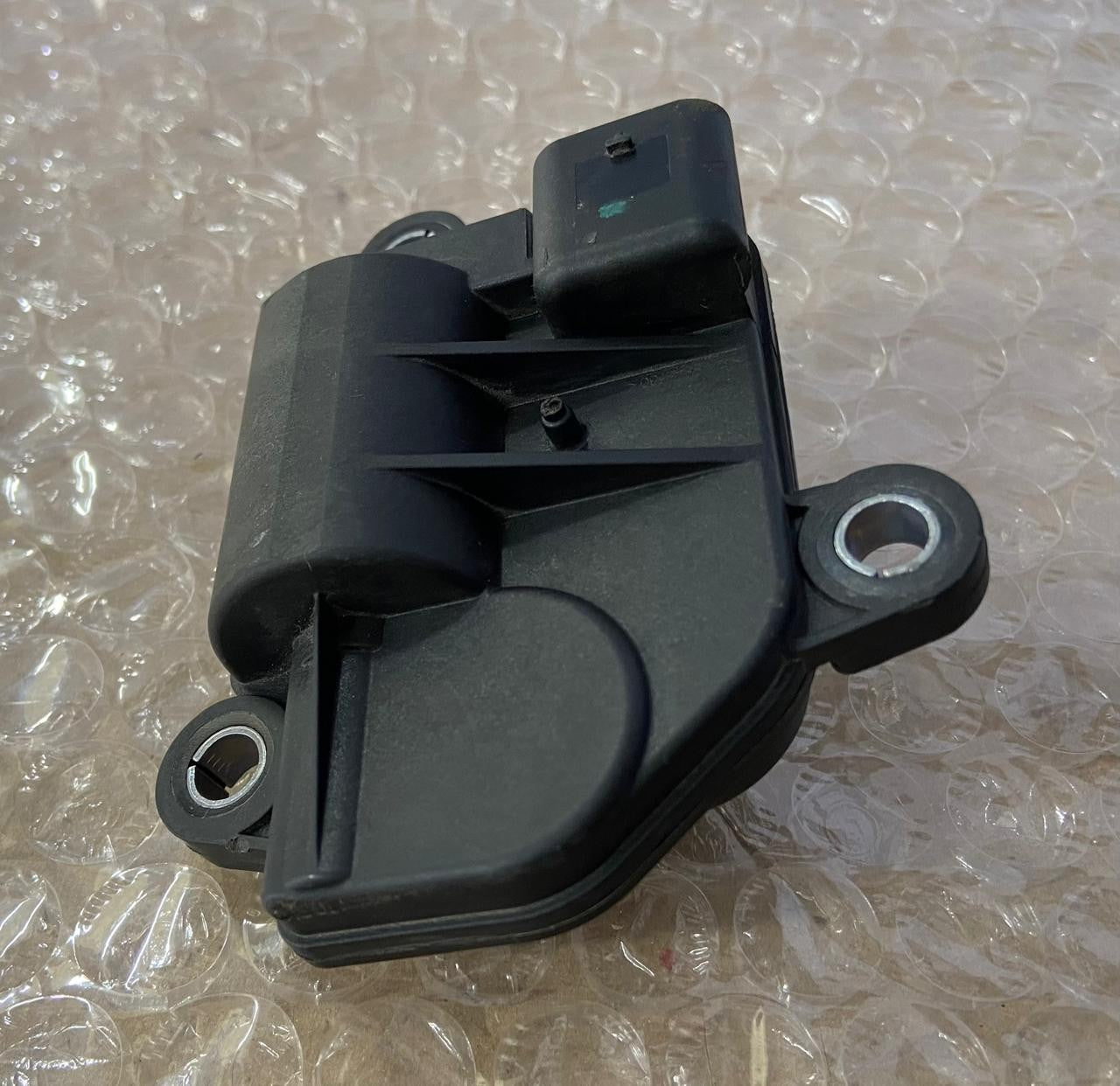 OEM BMW G01 G11 G12 G14 G30 Muffler Exhaust Flap Actuator Drive Motor 8623424