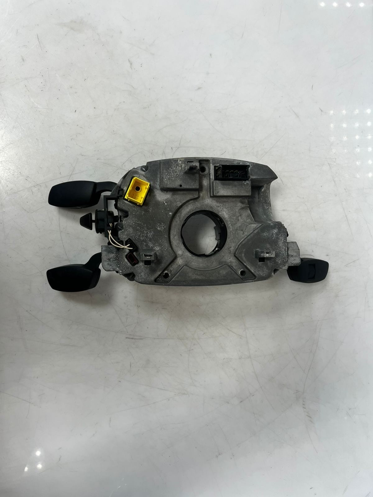 2010 BMW 530i 5 Series E60 E61 520I STEERING COLUMN Slip Ring 6911514 OEM