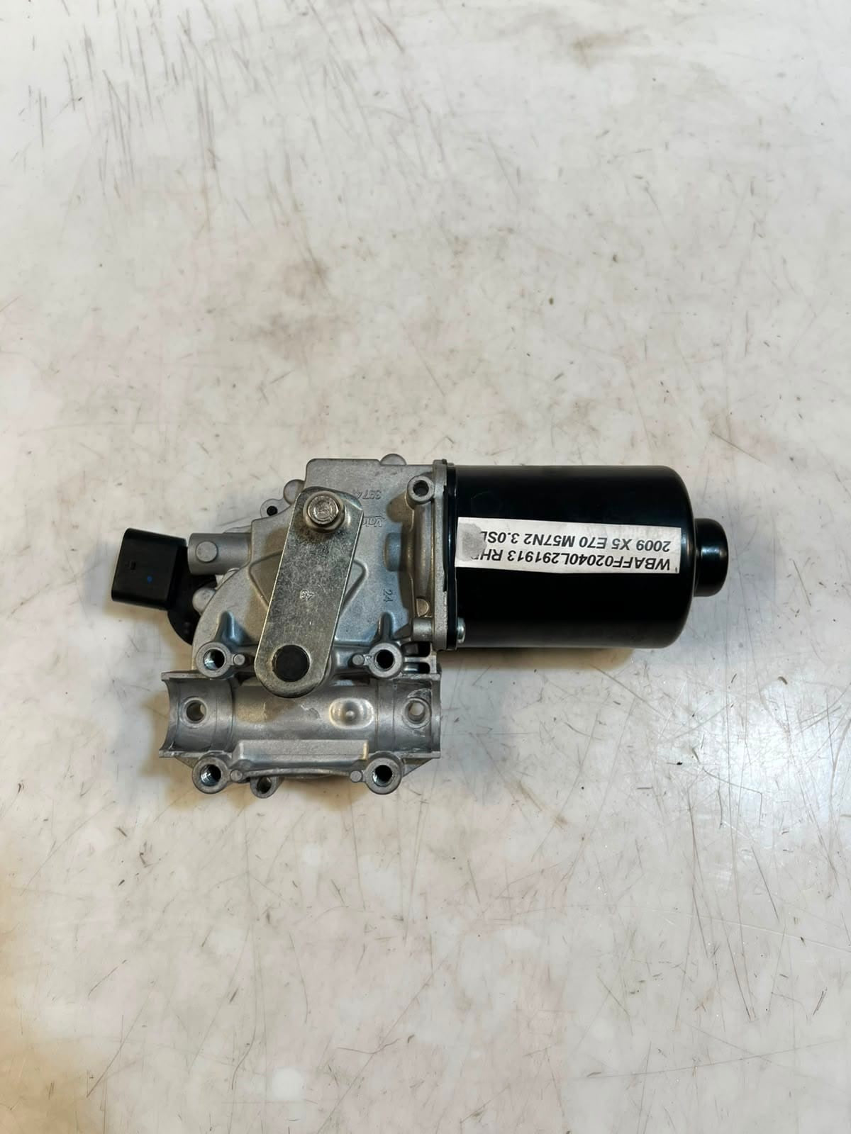 2017 BMW M4 F30 F20 F21 F31 Front Wiper Motor & Linkage 7267504 OEM