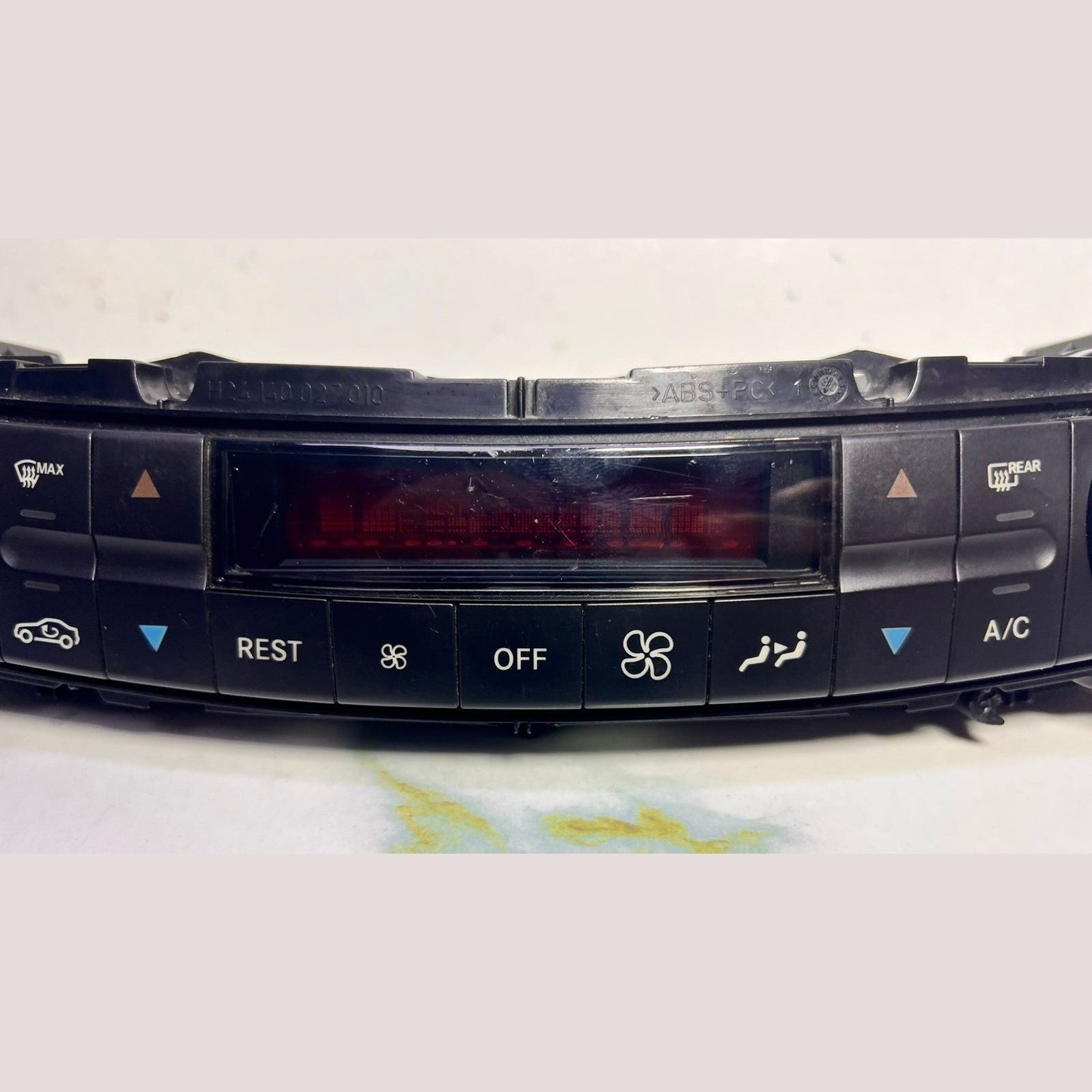 Mercedes-Benz W211 E-Class Heater Control Panel Unit 211 830 3390