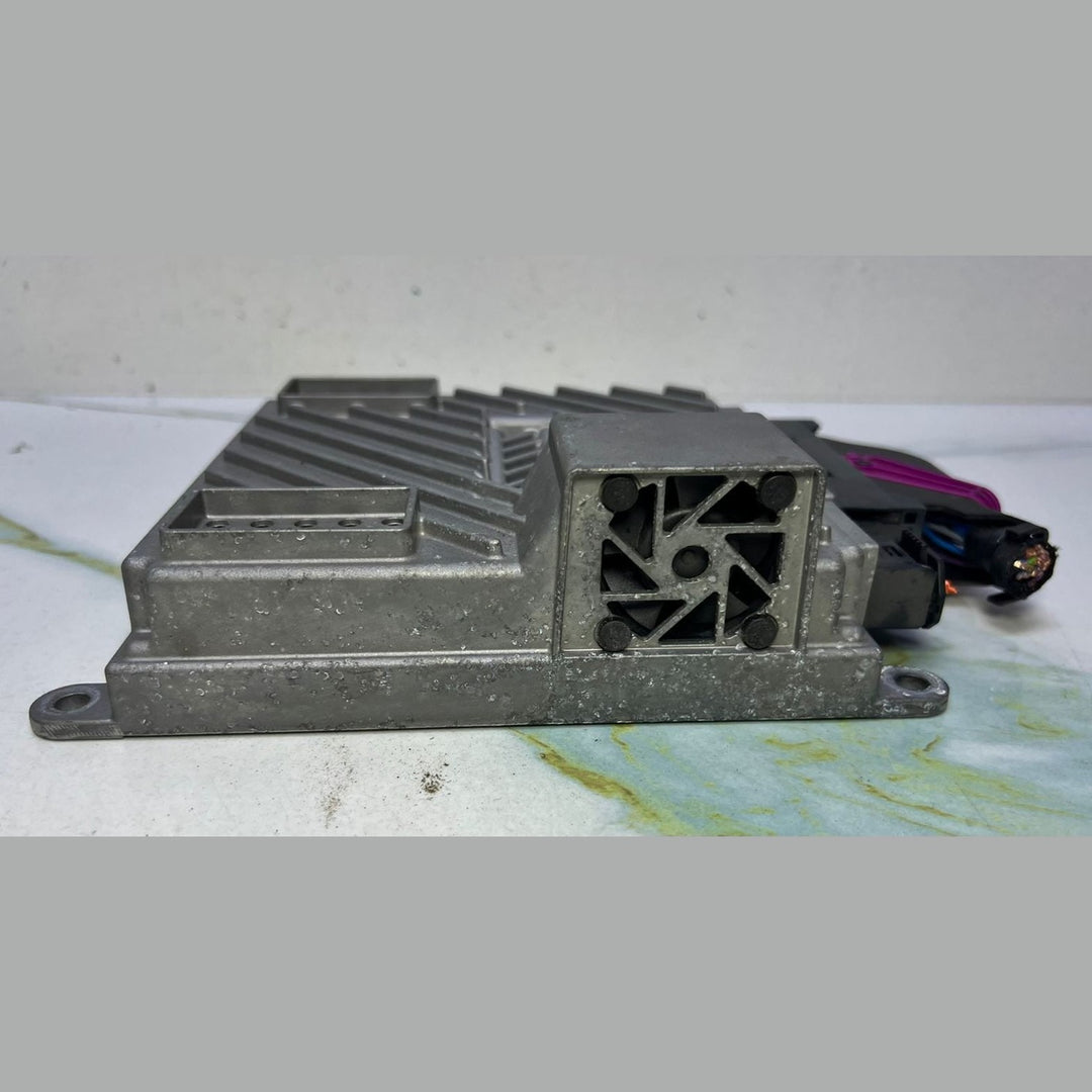 2018-2019 Mercedes-Benz C200 Sound Audio Amplifier A2059000044 C-Class W205