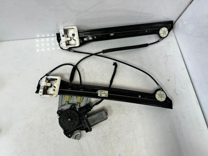 2011-2016 Mini Cooper Countryman Front Right Window Regulator With Motor 9800566