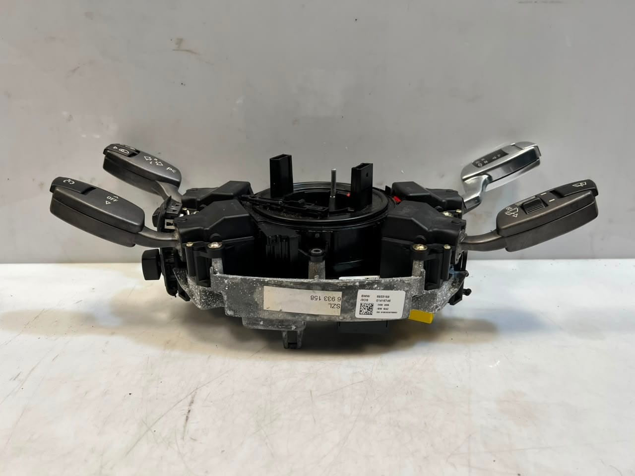 2004-2005 BMW 645Ci 7 6 Series E65 E66 STEERING COLUMN Clock Spring 6911515 