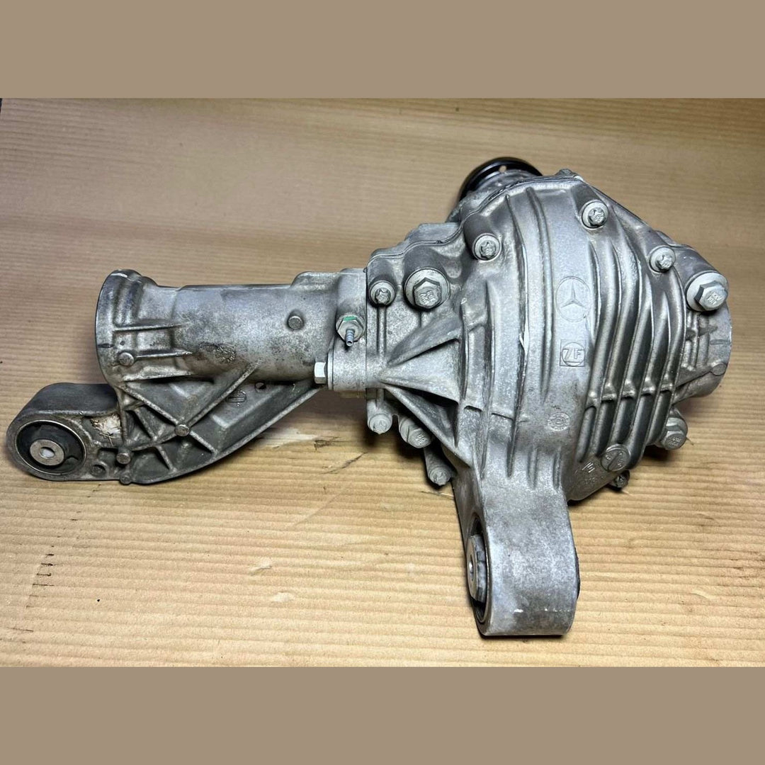 2017 Mercedes-Benz GLE300d Front Differential A1663303100/ Ratio 3.27