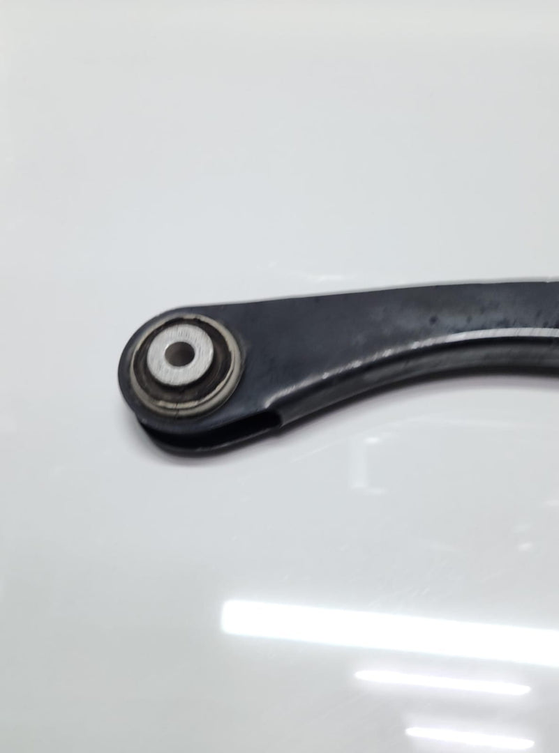 2016-2022 BMW 740i Rear Control Arm 6861126 7 Series G11 G12 OEM