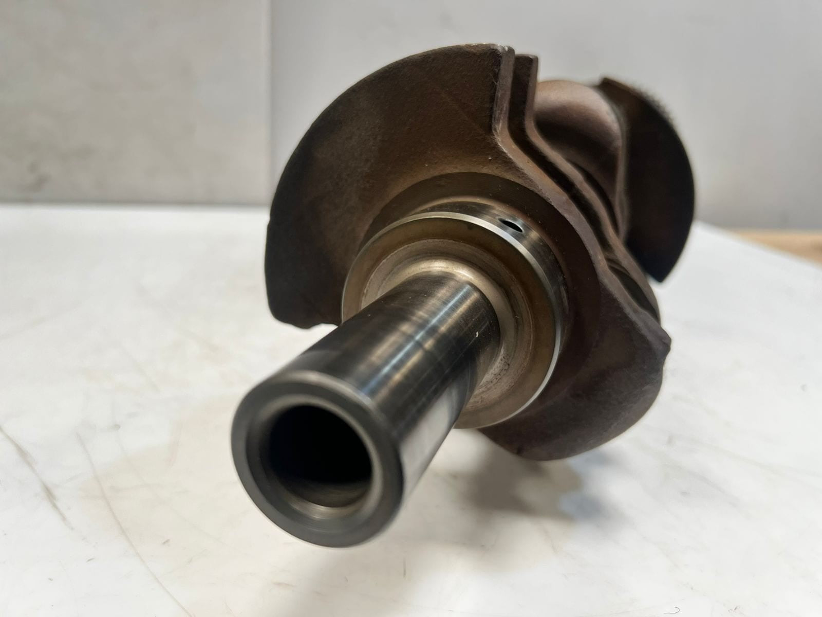 2002 BMW 320i 5 Series E39, E60, E61 M54B22 2.2 170HP Crankshaft 1437581 OEM