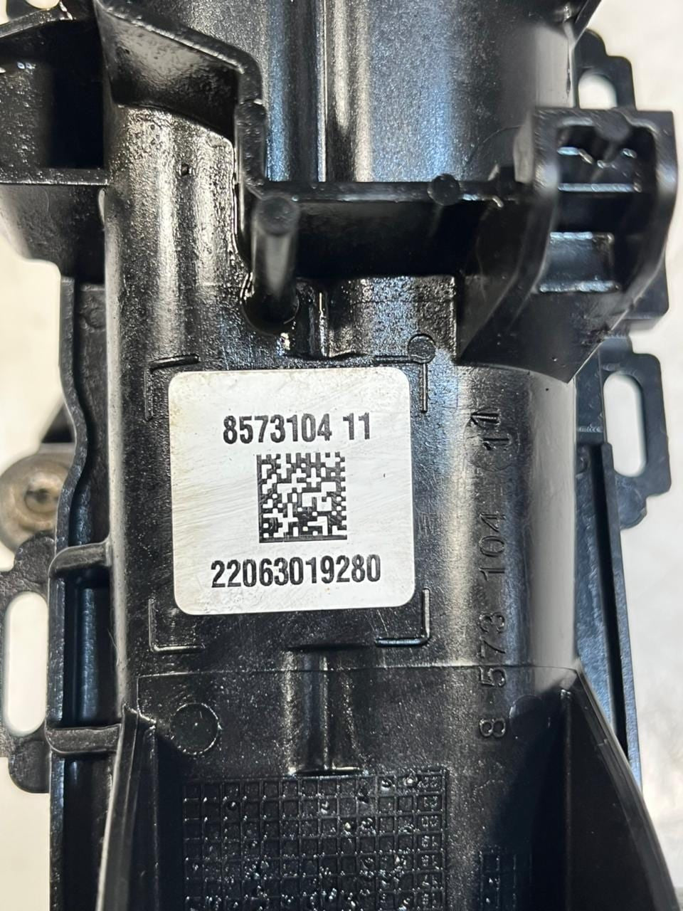 2015 Mini Cooper Intake Manifold 8573104