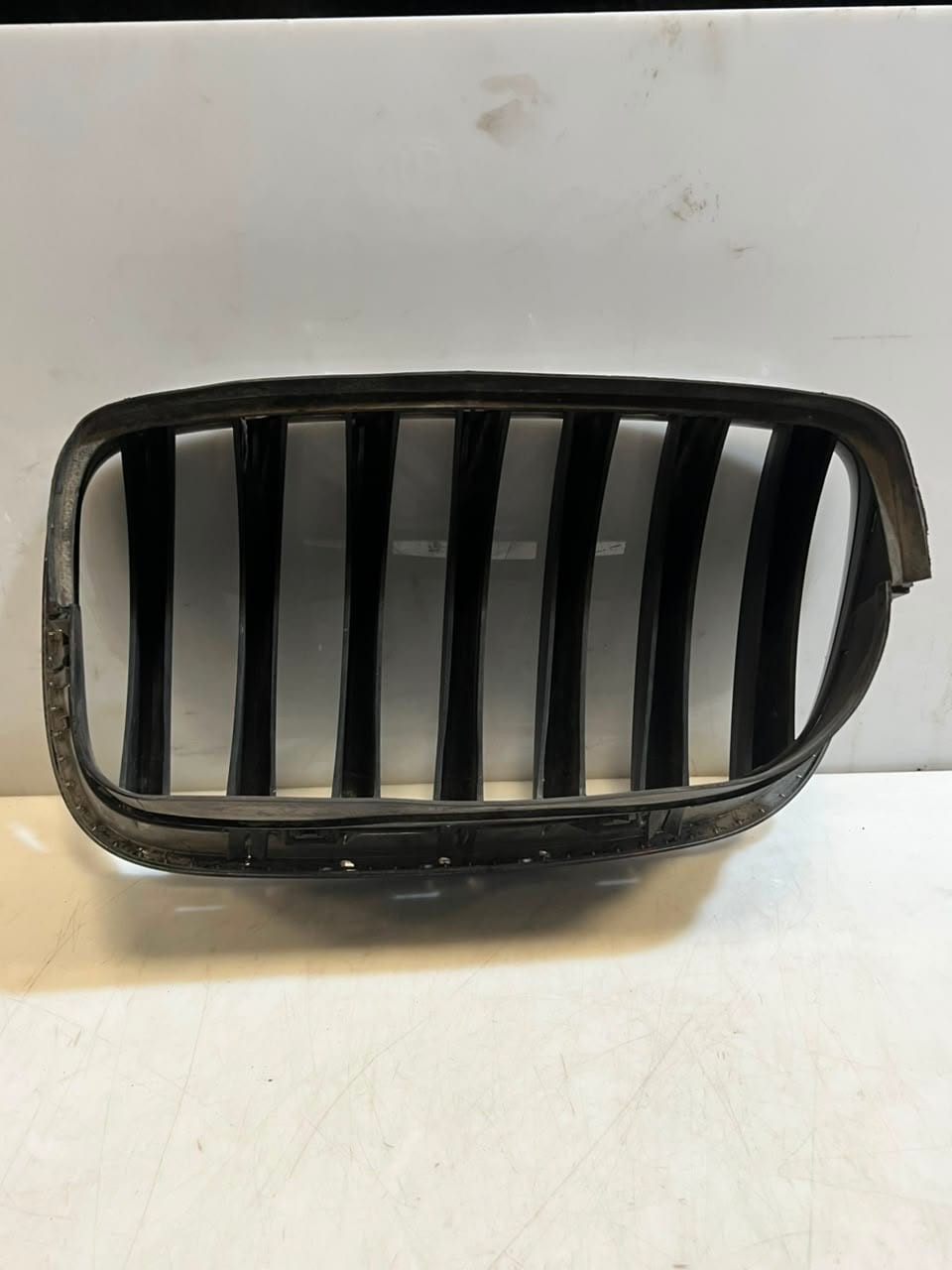 2007-2010 BMW X5 E70 and 5 Series GT F07 Front Kidney Grille 7171396 OEM