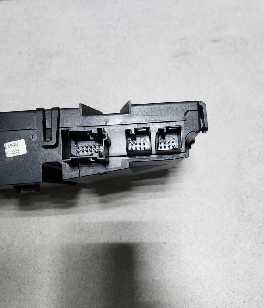 Mercedes Climate Control Panel A2219055200 