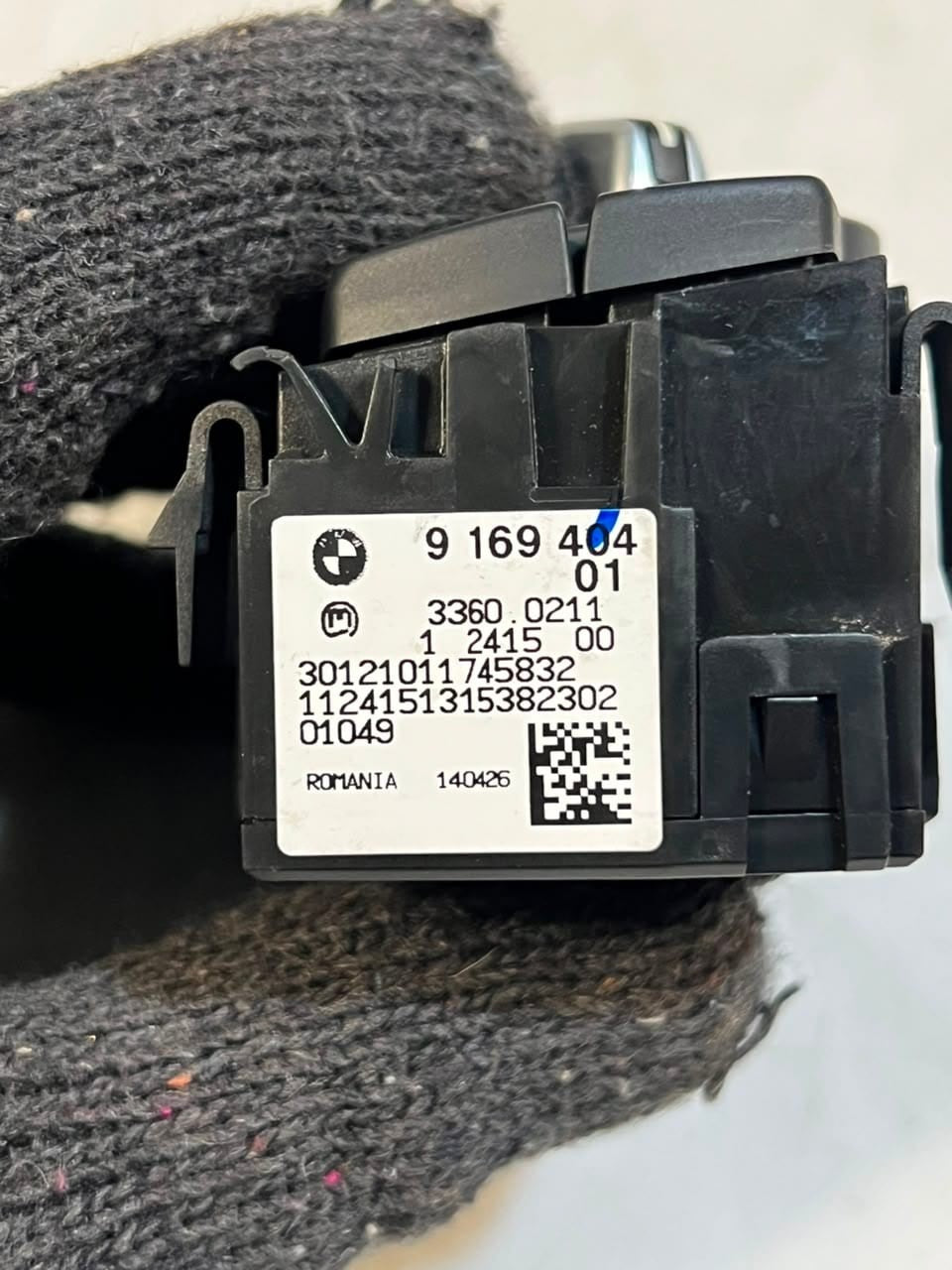 2007-2013 BMW  3 Series E90 and E91 328i Headlight Switch 9169404 OEM