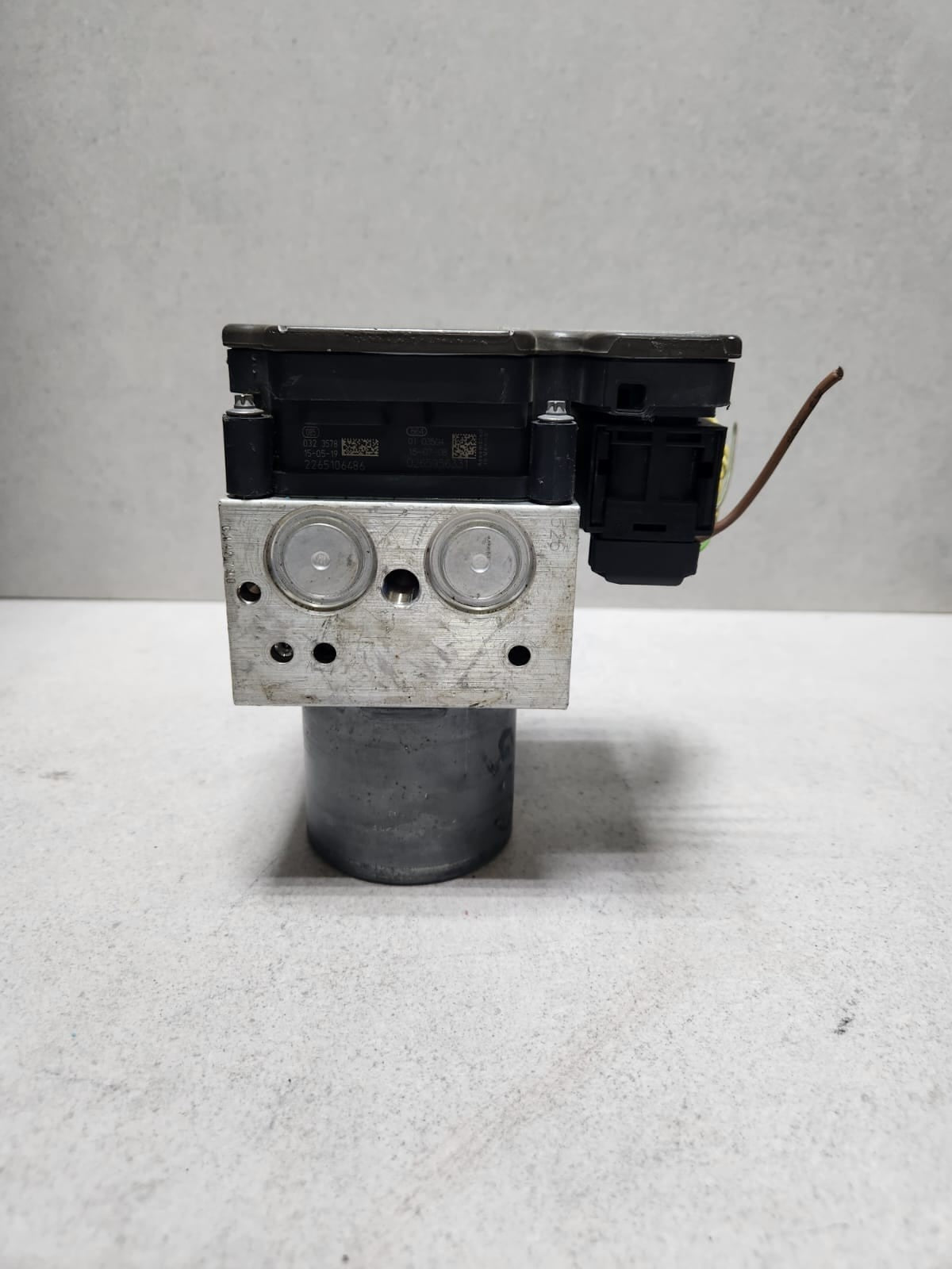 2014-2018 BMW X5 Abs Pump Module 6870759 X5 and X6 F15 F16