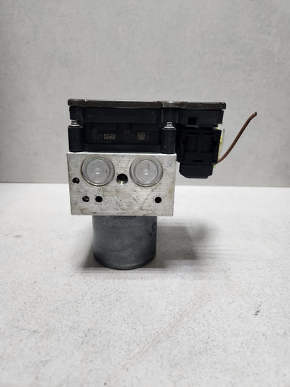 2014-2018 BMW X5 Abs Pump Module 6870759 X5 and X6 F15 F16