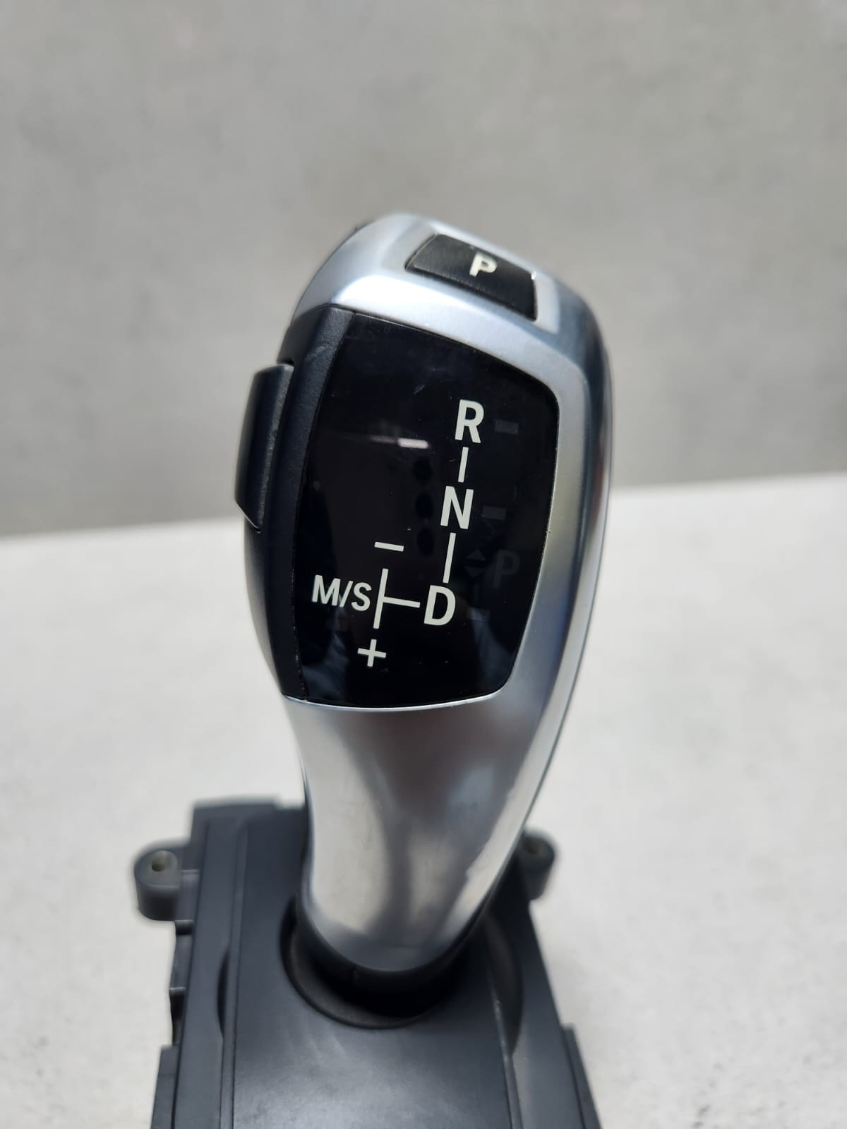 2010-2015 BMW 740i Gear Selector Switch 9197623 5 Series F07 F10 7 Series F01  