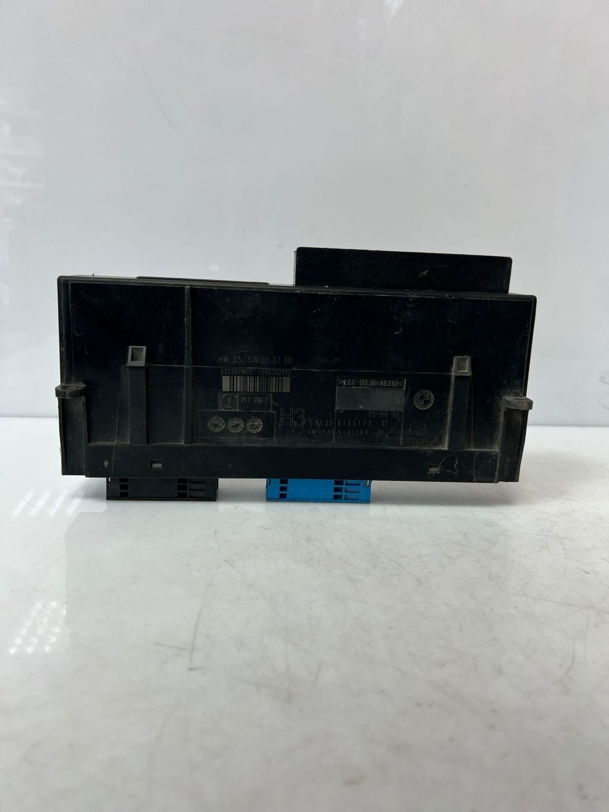 2007 BMW E81 E87 E90 E92 X3 F25 X4 F26 325i Footwell Module 9131773 OEM