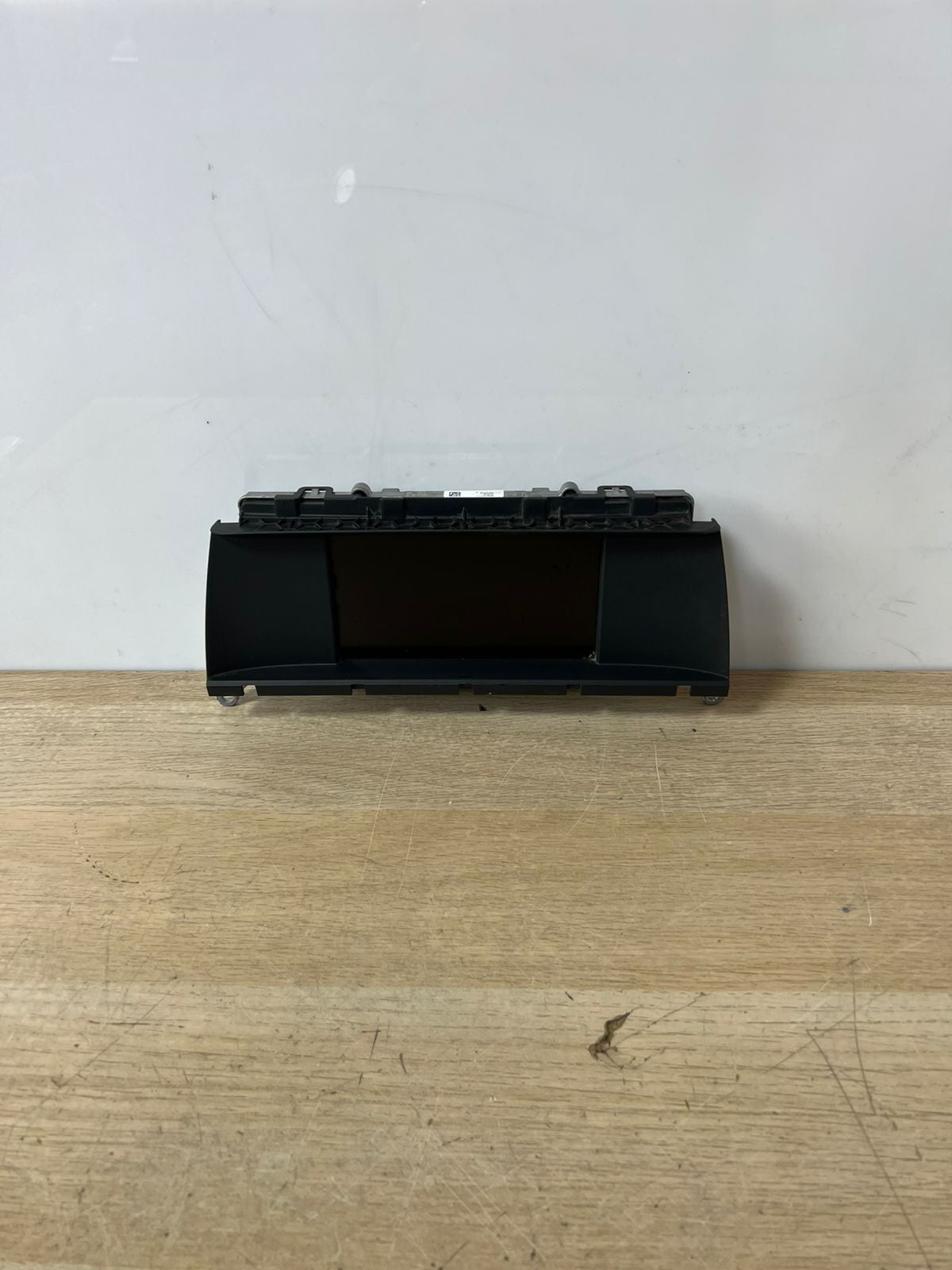 2010-2017 X3 F25 and X4 F26 models. 6.5 inch MMI navigation display 9294309