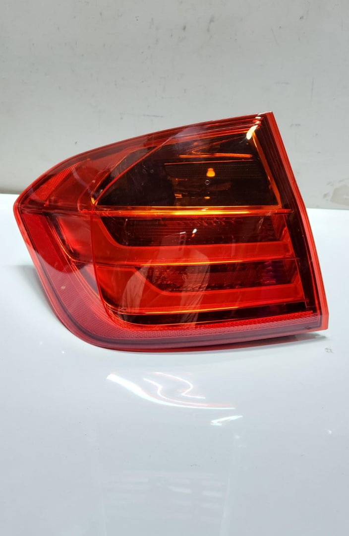 2011-2016 BMW 3 Series Rear Left Tail Light 7372783 F30 F31 F35 F80 OEM