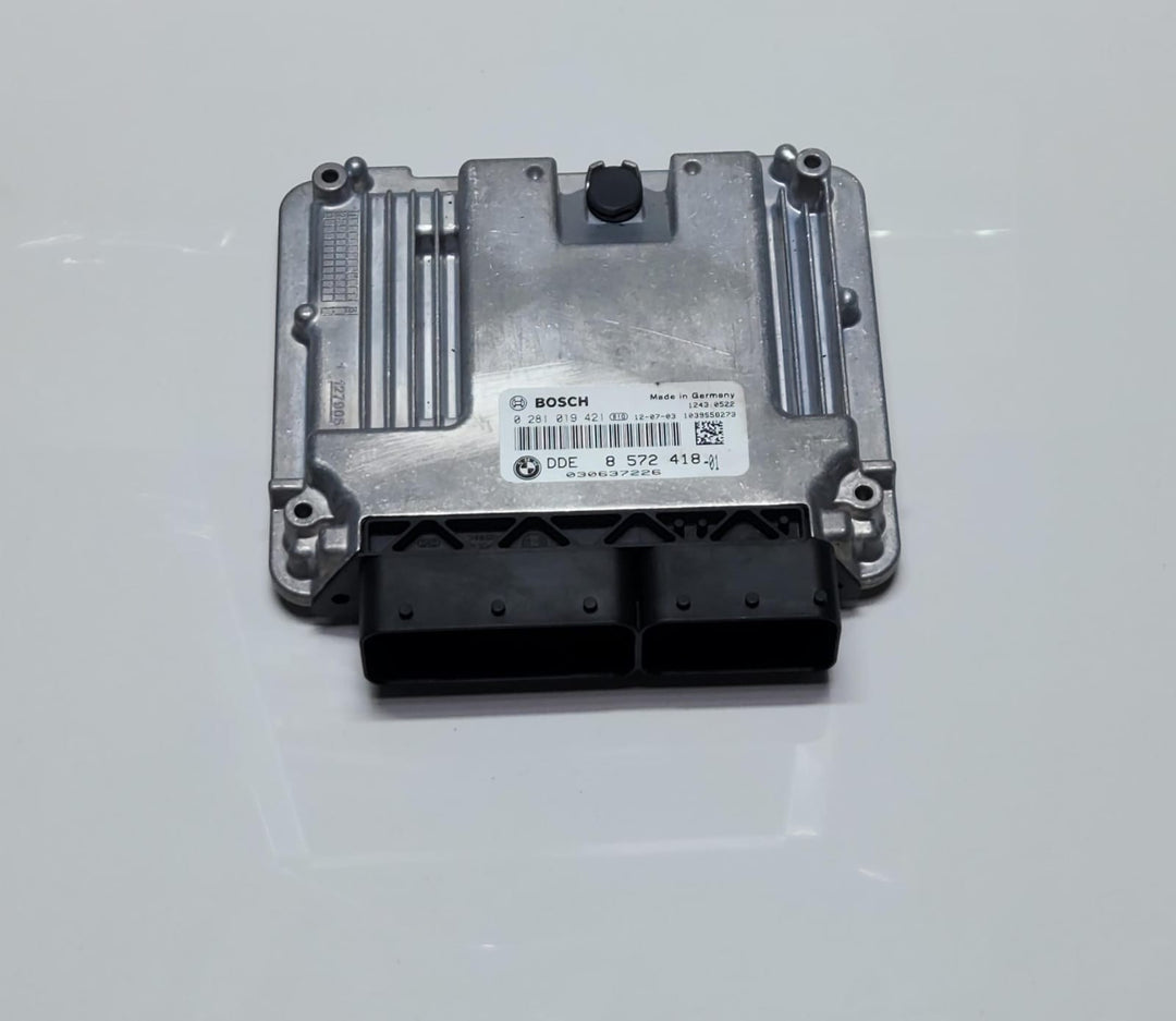 2012 BMW X3 Engine Control Unit 8572418 5 Series F10 520d and X3 F25 OEM 