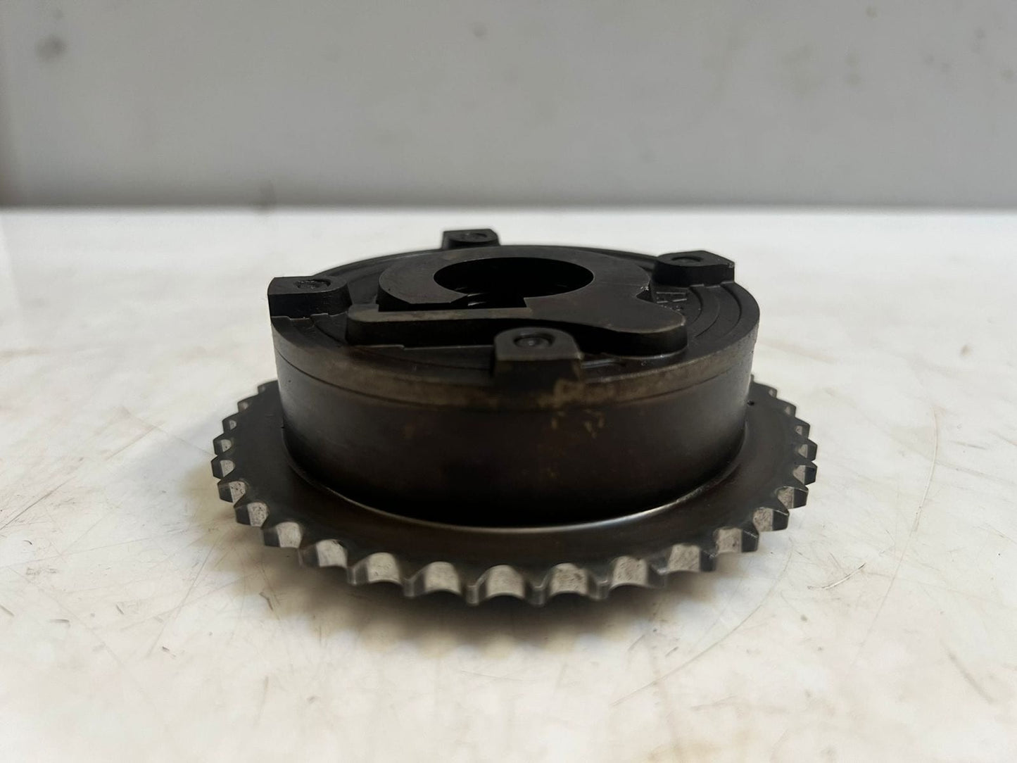 BMW N13 Mini Cooper R56 R55 R57 Outlet Camshaft Adjustment Gear 7536085 OEM