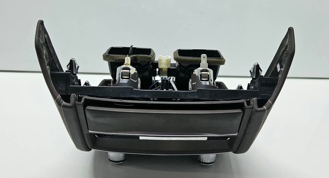 9352335-2015-2022 BMW BMW 7 Series G11 G12 Climate Control Panel Rear OEM