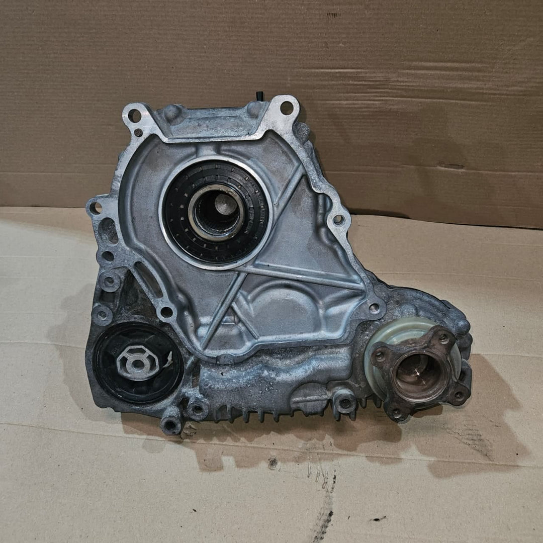 2012-13 BMW F30, F32, F22, F10, F12 Transfer Case ATC35L 7639262 OEM