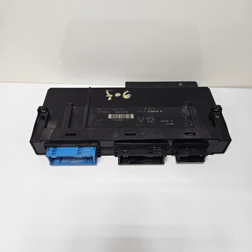 BMW F10 F11 F12 F13 5 6 series ELECTRONICS BODY CONTROL JUNCTION BOX V12 9288418