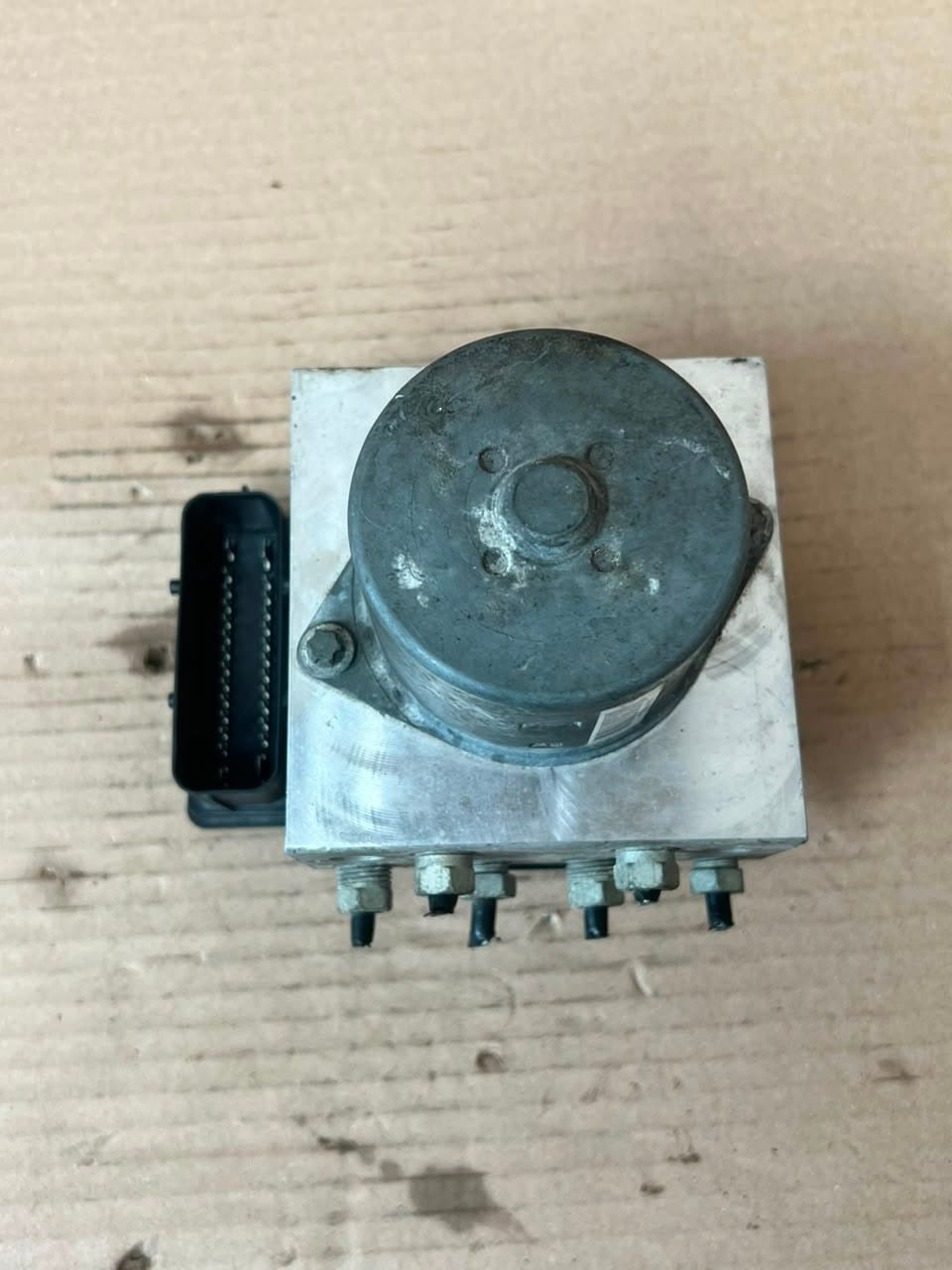 2014-2016 Mini Cooper R60 R61 ABS DSC Brake Pump Module 9813830