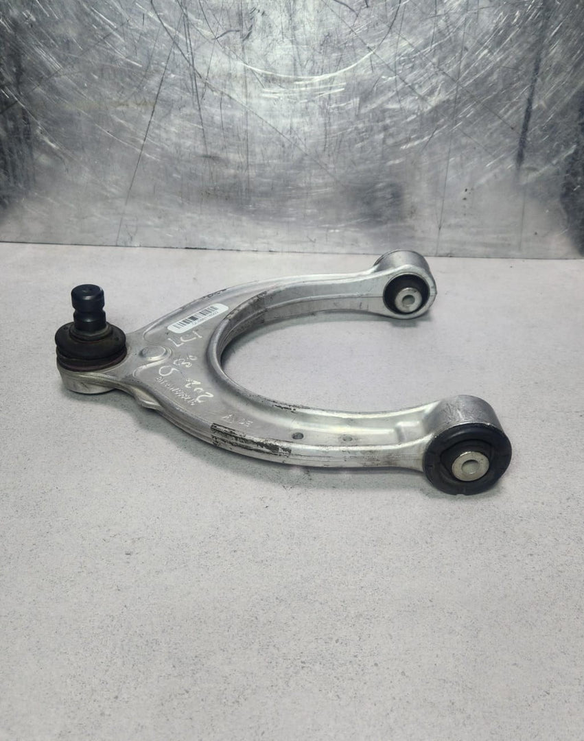 2018 BMW 540i Front Upper Control Arm 686118502 5 Series G30 G31