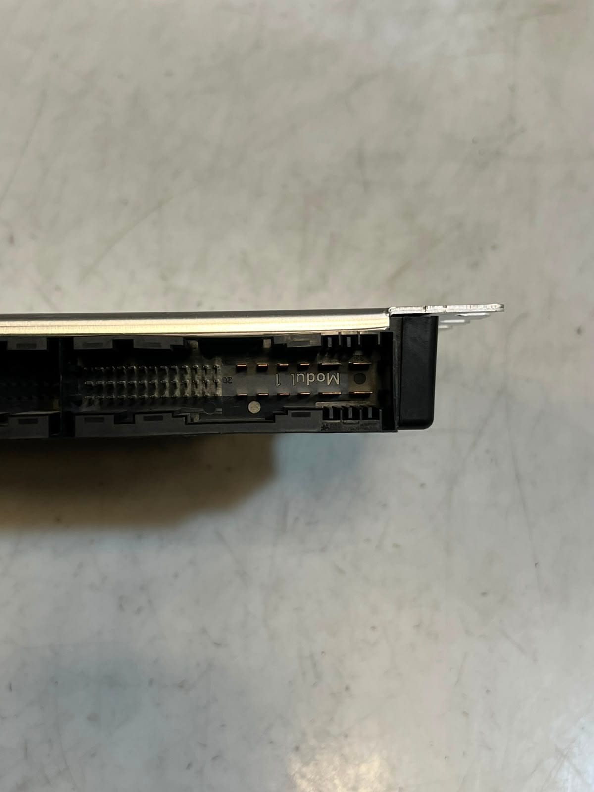 BMW 530i G30 G31 G14 G15 G16 Adaptive Suspension Control Module 8845511 OEM