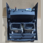 قم بتحميل الصورة إلى عارض الصور، BMW 5 G30  G31  F90 M5 REAR CENTER CONSOLE AIR VENT GRILLE TRIM PANEL 9357866