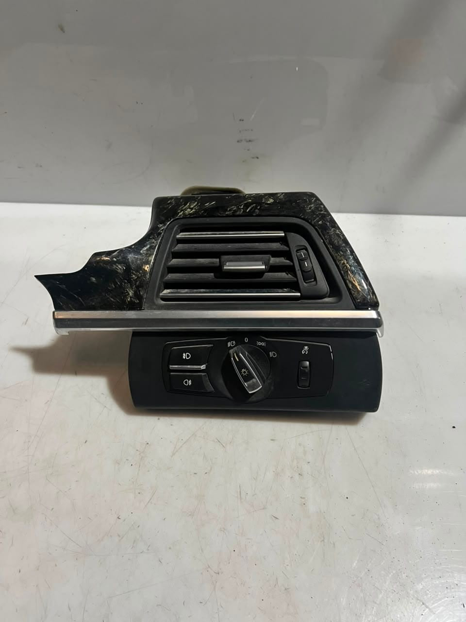 BMW F12, F13, F06 Dashboard Air Vent Grill HEAT BLOWER Right Side 9197487 OEM