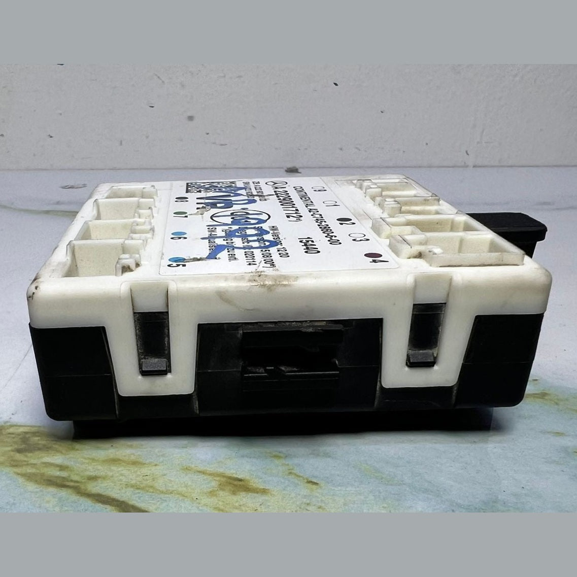 Mercedes-Benz W222 S-Class Front Right Side Door Control Module A222 9001712 OEM