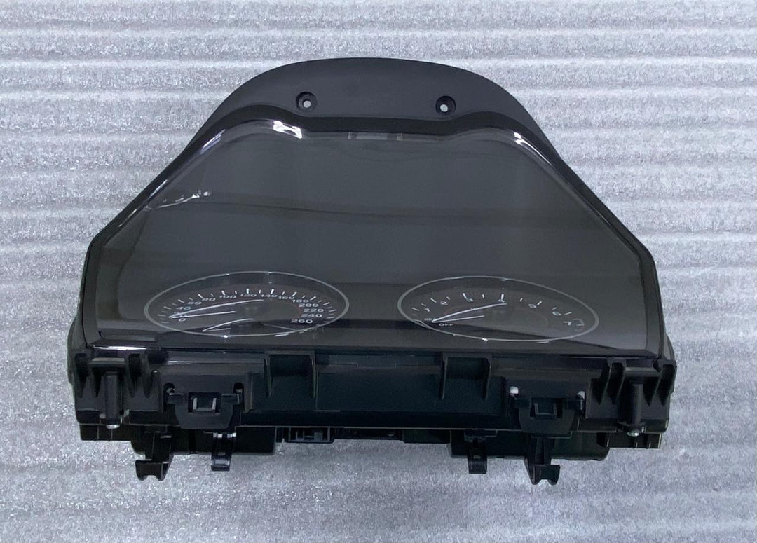 OEM BMW F20 F21 F22 F23 Instrument Cluster Speedometer KMH VDO 9363217