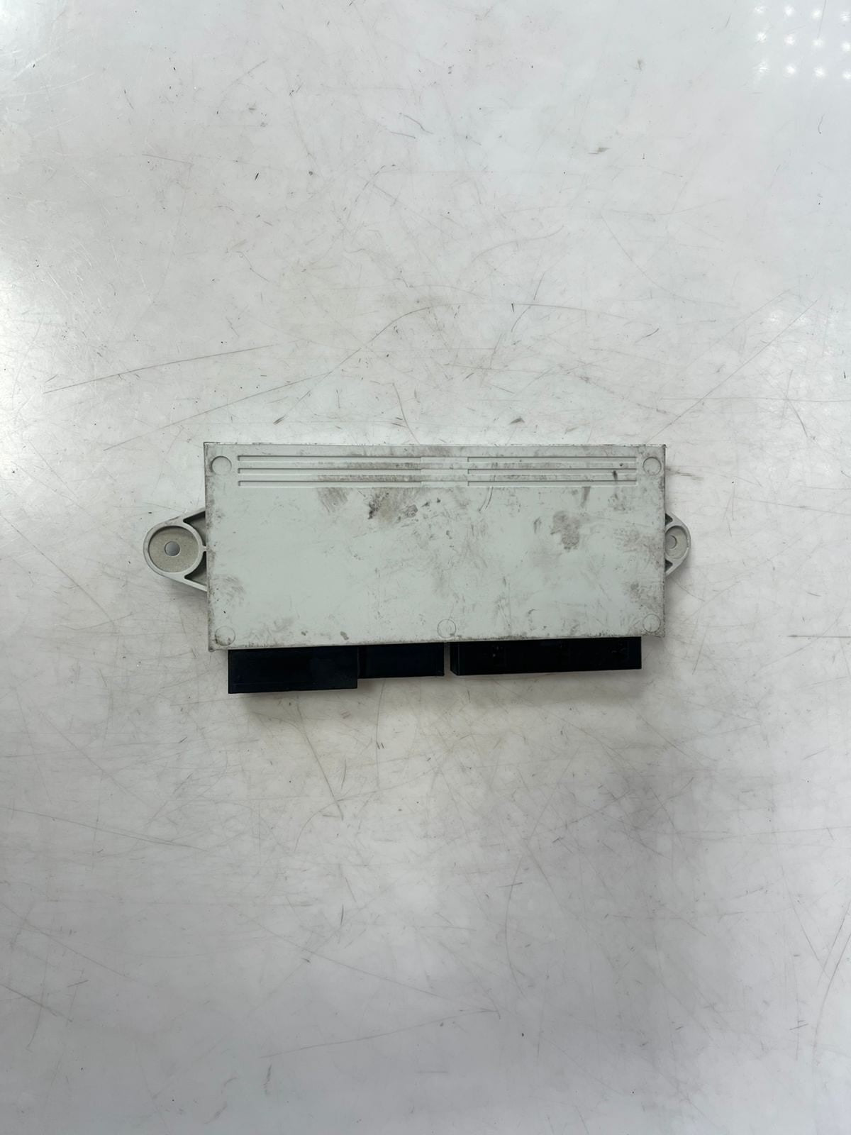 2002-2003 BMW 745i 745Li E65 series Front Door Control Module 6933267 OEM