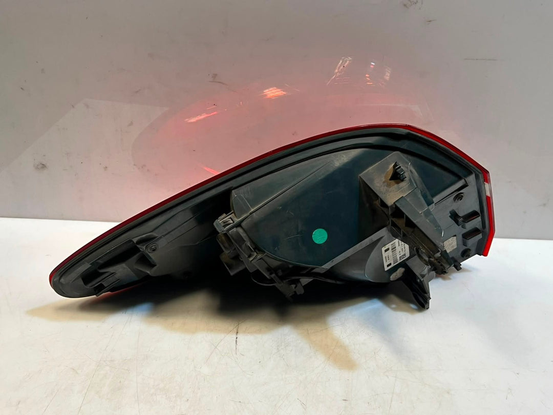 BMW 2' F46 Rear Light Right LEFT BACK LIGHT SET 7330474 7330473 EM