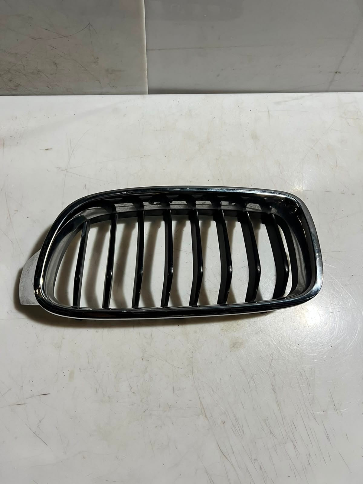 BMW 3 Series F80 F30 F31 F32 F35 Left Chrome BUMPER Kidney Grille 7295441 OEM